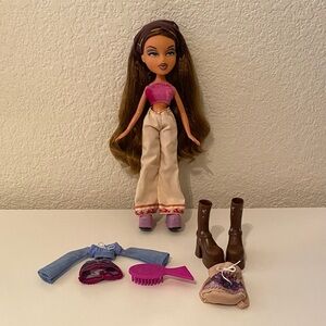 Bratz 20 Years Special Anniversary 2021 Edition Loose Yasmin Doll